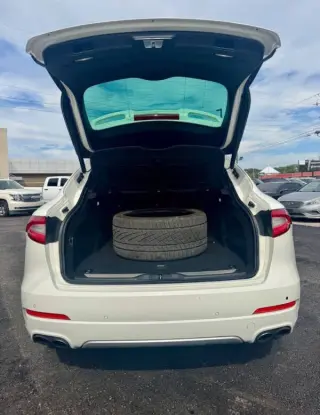 2017 Maserati Levante