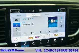 Chrysler Pacifica Plug-In Hybrid 2024 Select 4dr Mini-Van