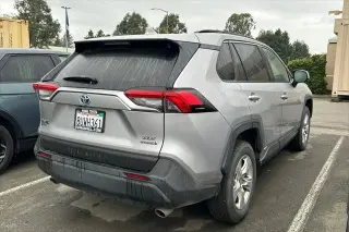Toyota RAV4 Hybrid 2021 AWD XLE 4dr SUV