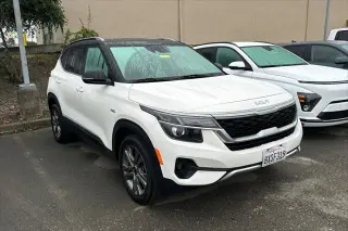 Kia Seltos 2022 AWD S 4dr SUV