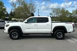 Toyota Tacoma 2023 4x4 TRD Sport 4dr Double Cab 5.0 ft SB 6A