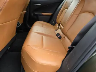 Lexus UX 200 2019 4dr Crossover