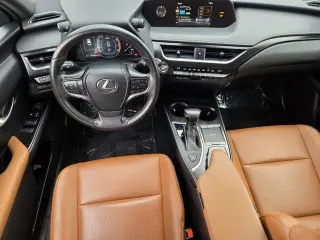 Lexus UX 200 2019 4dr Crossover