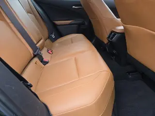 Lexus UX 200 2019 4dr Crossover