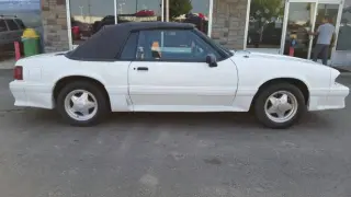 1990 Ford Mustang GT