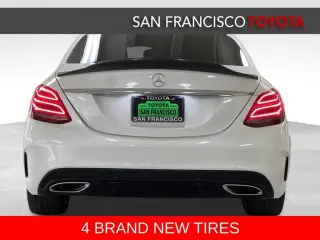 2018 Mercedes-Benz  C 300