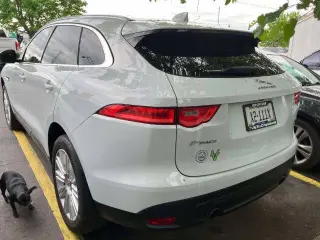 2018 Jaguar F-PACE 35t Portfolio