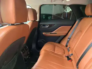 2018 Jaguar F-PACE 35t Portfolio