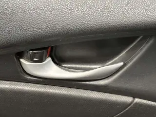 Honda Civic 2018 LX 4dr Sedan CVT