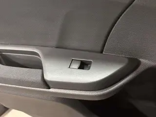 Honda Civic 2018 LX 4dr Sedan CVT