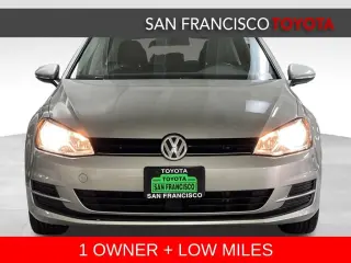 2017 Volkswagen Golf Wolfsburg