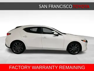 2022  Mazda3 Select