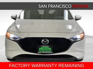 2022  Mazda3 Select