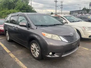 2013 Toyota Sienna