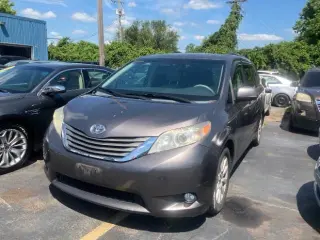 2013 Toyota Sienna