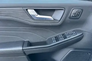 Ford Escape Plug-In Hybrid 2024 PHEV 4dr SUV