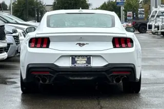 Ford Mustang 2024 EcoBoost Premium 2dr Fastback