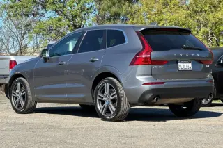 Volvo XC60 2021 AWD T6 Momentum 4dr SUV