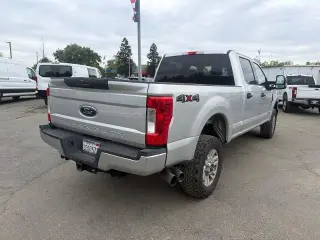 Ford F-250 Super Duty 2019 4x4 Limited 4dr Crew Cab 6.8 ft. SB Pickup