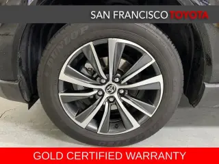 Gold Certified2022 Toyota Venza LE