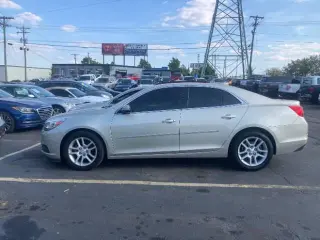 2015 Chevrolet Malibu LT