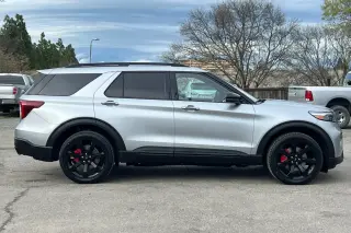 Ford Explorer 2022 AWD ST 4dr SUV