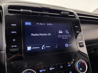 Hyundai TUCSON 2023 SE 4dr SUV