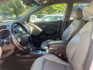 2015 Hyundai Tucson SE