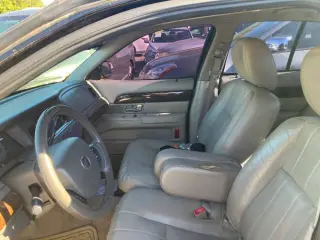 2011 Mercury Grand Marquis