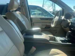 2011 Nissan Armada Platinum