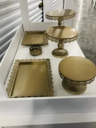 Candy Cart & Dessert stands 🎂