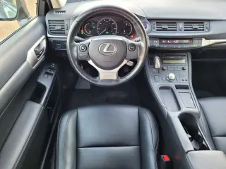 2017 Lexus CT 200h