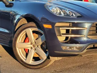 2016 Porsche Macan Turbo