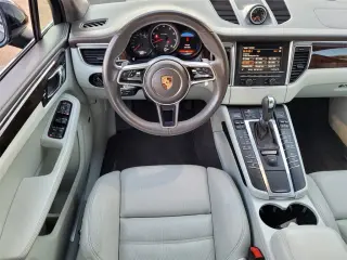 2016 Porsche Macan Turbo