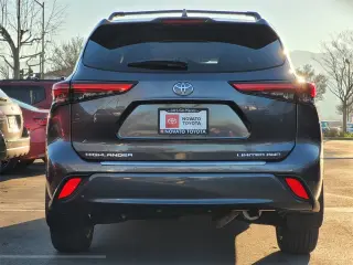 Gold Certified2022 Toyota Highlander Limited