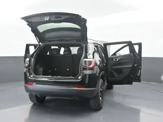 Jeep Compass 2026 4x4 Latitude 4dr SUV
