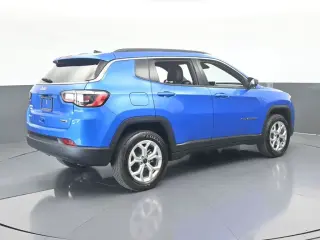 Jeep Compass 2025 4x4 Latitude 4dr SUV