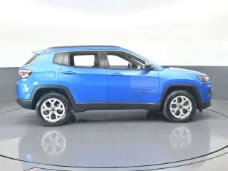 Jeep Compass 2025 4x4 Latitude 4dr SUV