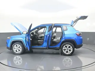 Jeep Compass 2025 4x4 Latitude 4dr SUV