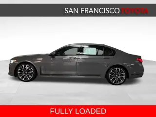 2020 BMW 7 Series 740i