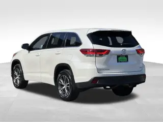 2017 Toyota Highlander LE