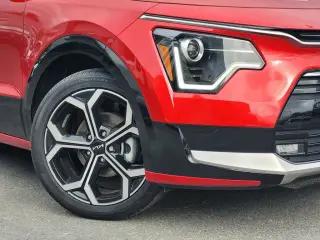 2024 Kia Niro EX Touring