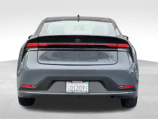 2023 Toyota Prius LE