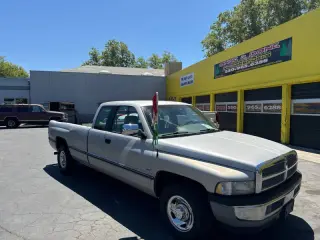 1996 Dodge Ram 2500 Laramie SLT