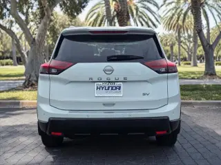 Nissan Rogue 2024 SV 4dr Crossover
