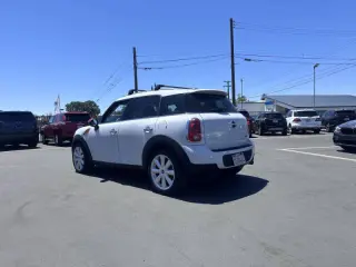 2013 MINI Countryman Cooper