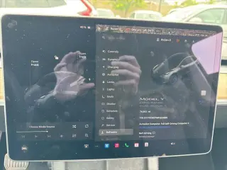 Tesla Model Y 2021 AWD Long Range 4dr Crossover
