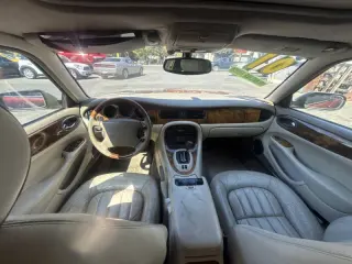 2001 Jaguar XJ-Series XJ8L
