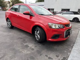 2019 Chevrolet Sonic Premier Auto