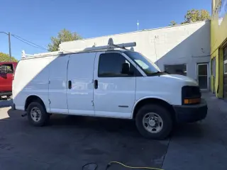 2005 Chevrolet Express 2500